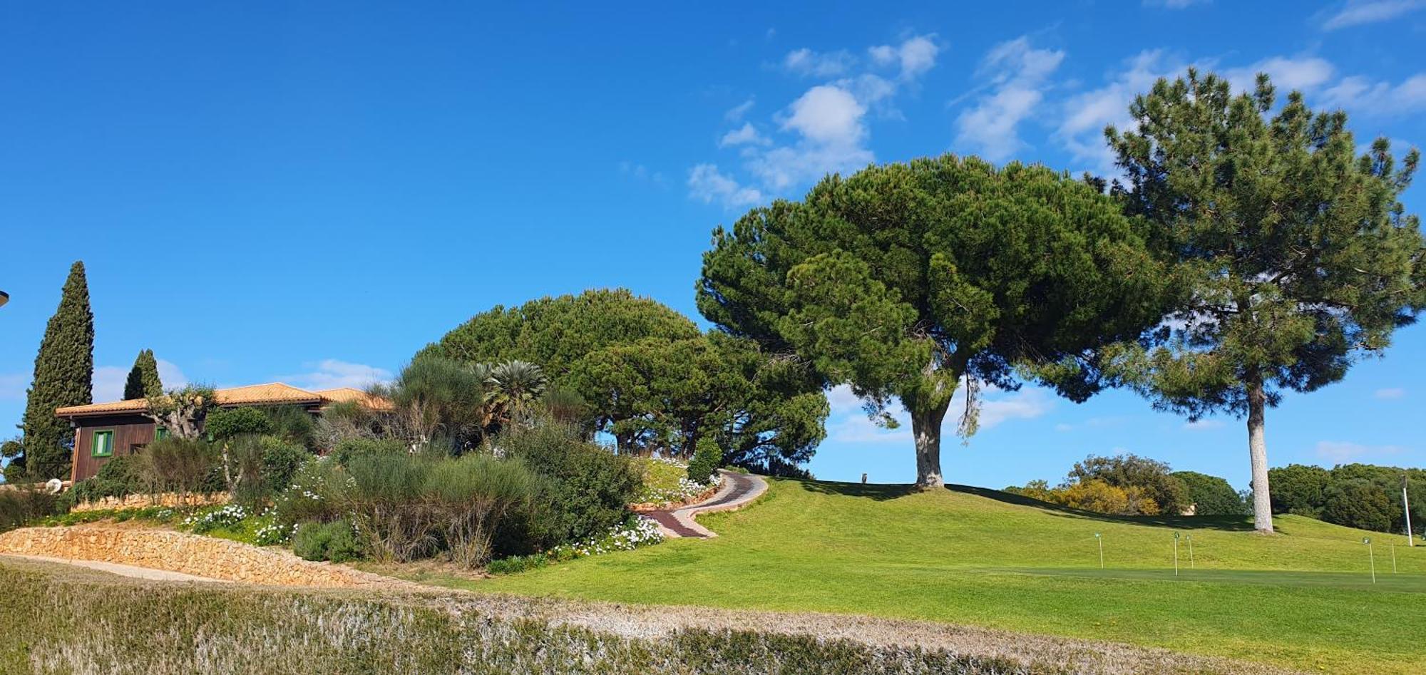 209 Balaia Golf Village Apartment